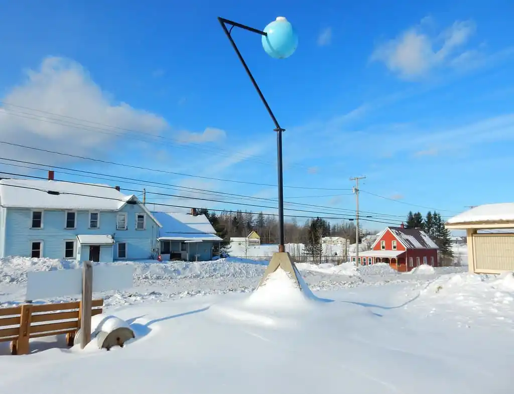 Maine Solar System Model